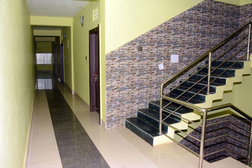 Hotel Nirmal Inn Bhubaneswar Kamer foto