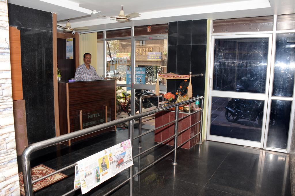 Hotel Nirmal Inn Bhubaneswar Buitenkant foto