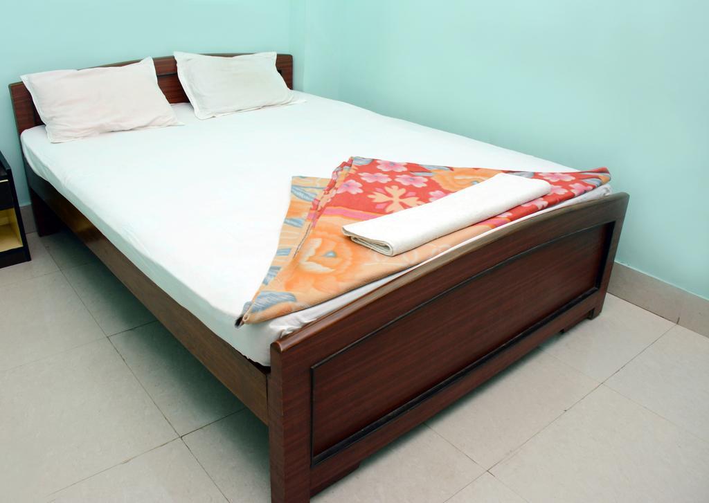Hotel Nirmal Inn Bhubaneswar Kamer foto