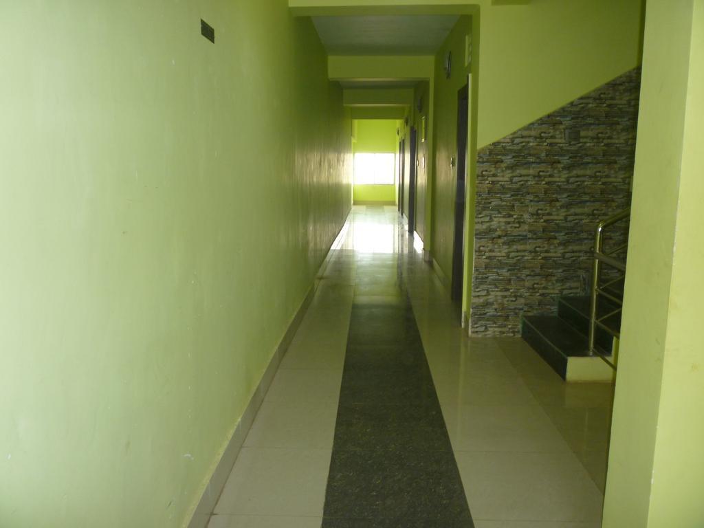 Hotel Nirmal Inn Bhubaneswar Buitenkant foto