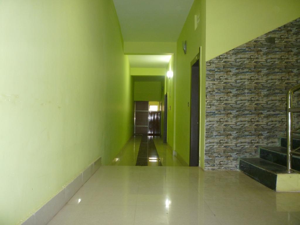 Hotel Nirmal Inn Bhubaneswar Buitenkant foto